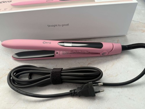 Cera bullet Prostownica ceramiczna do włosów różowa.jpg