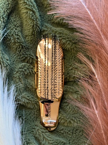 Scalp brush Borovsky mini gold Szczotka do pielęgnacji włosów i skóry głowy złota.jpg
